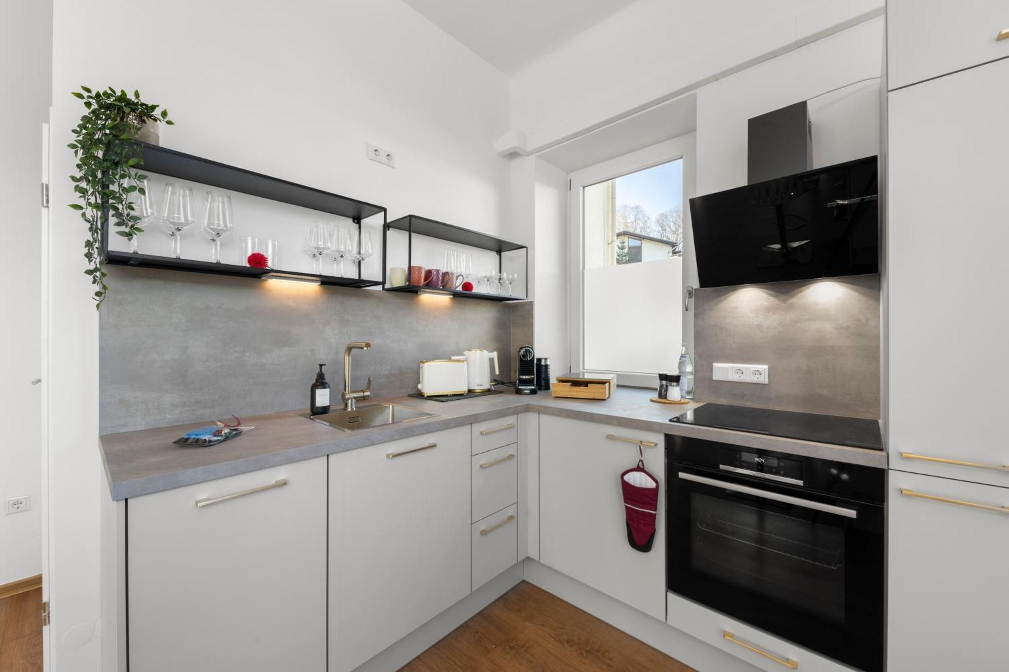 Liebelei Miesbach - Boutique-Apartment Mit Terrasse Im Zentrum Bagian luar foto